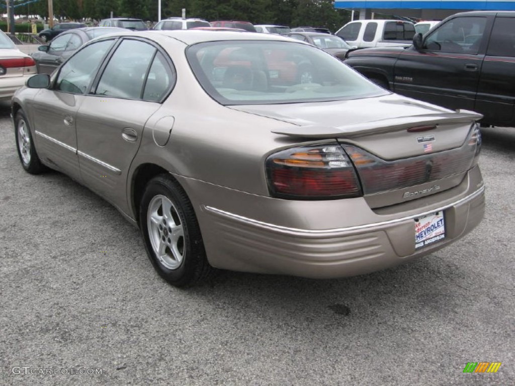 2001 Bonneville SE - Light Bronzemist Metallic / Taupe photo #3