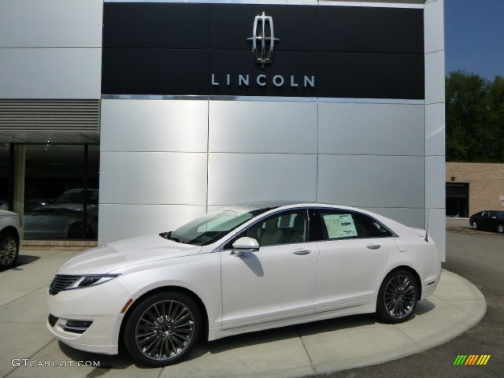 White Platinum Lincoln MKZ