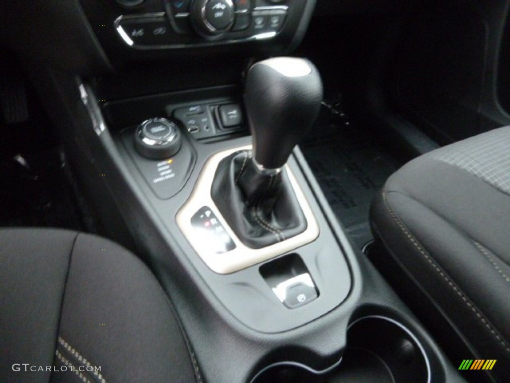 2015 Jeep Cherokee Latitude 4x4 9 Speed Automatic Transmission Photo #96263754