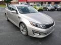 Front 3/4 View of 2014 Optima SX