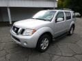 2008 Silver Lightning Nissan Pathfinder S 4x4  photo #4