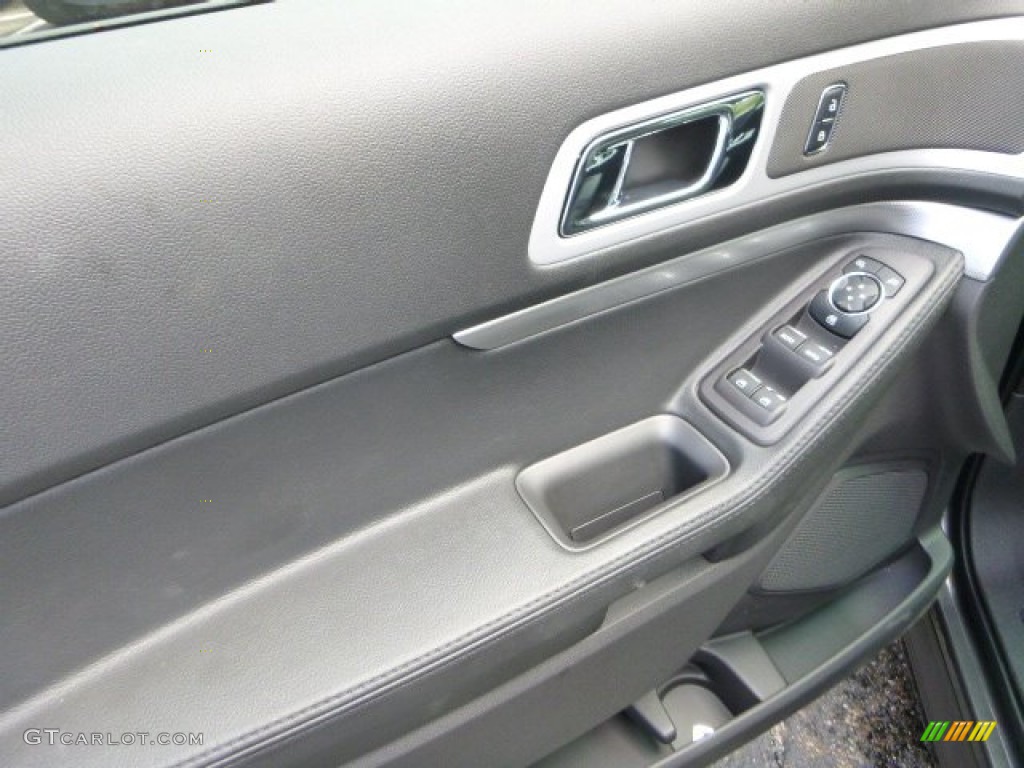 2015 Explorer XLT 4WD - Magnetic / Charcoal Black photo #10