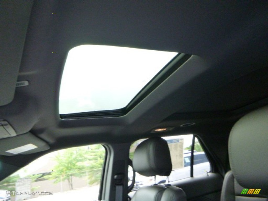2015 Explorer XLT 4WD - Magnetic / Charcoal Black photo #11