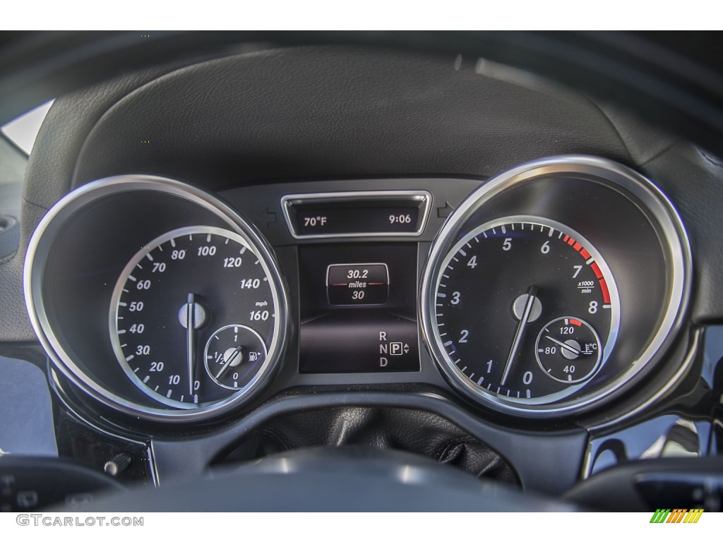 2015 Mercedes-Benz GL 550 4Matic Gauges Photo #96276297