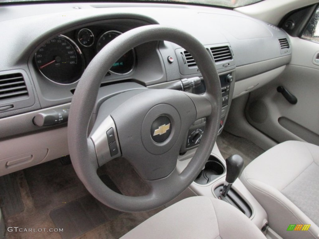 2007 Cobalt LS Sedan - Sunburst Orange Metallic / Gray photo #23