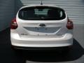 White Platinum - Focus Titanium Hatchback Photo No. 5