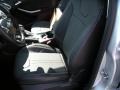 Ingot Silver - Focus SE Hatchback Photo No. 23