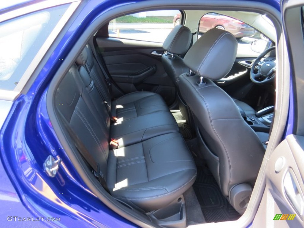 2013 Focus SE Sedan - Performance Blue / Charcoal Black photo #18