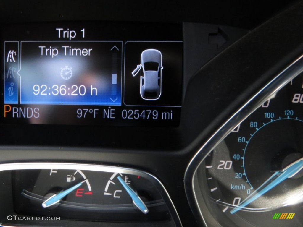 2013 Focus SE Sedan - Performance Blue / Charcoal Black photo #27