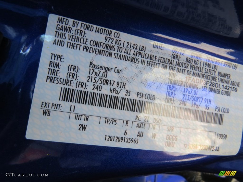 2013 Focus SE Sedan - Performance Blue / Charcoal Black photo #28