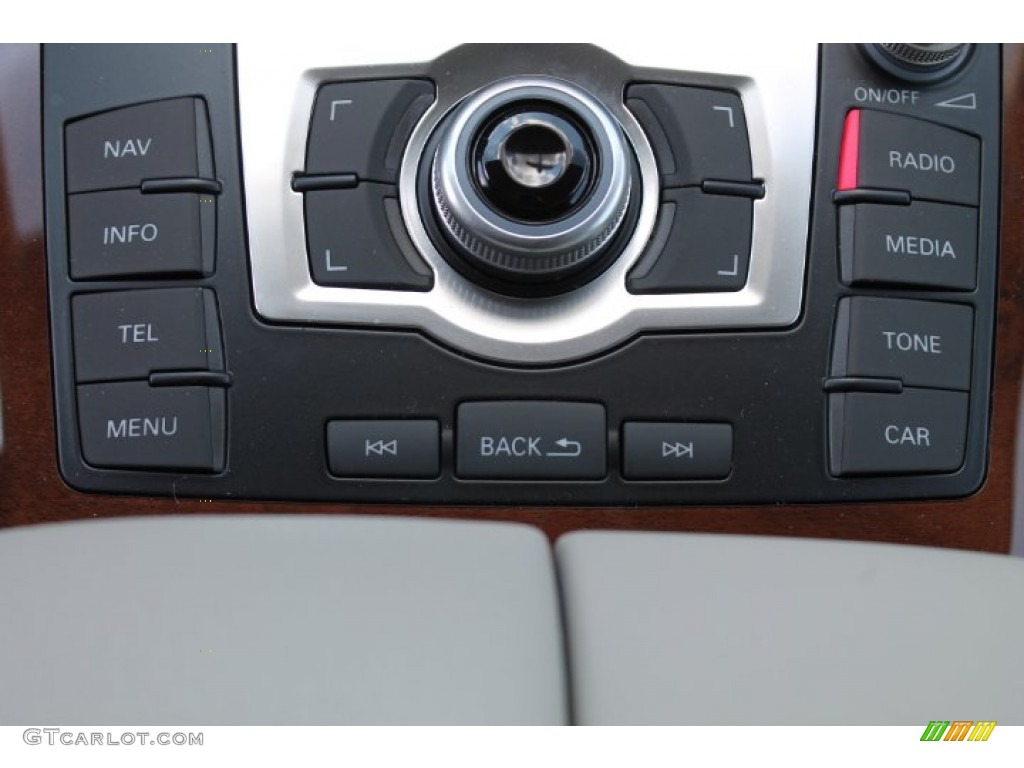 2015 Audi Q7 3.0 Premium quattro Controls Photo #96292326