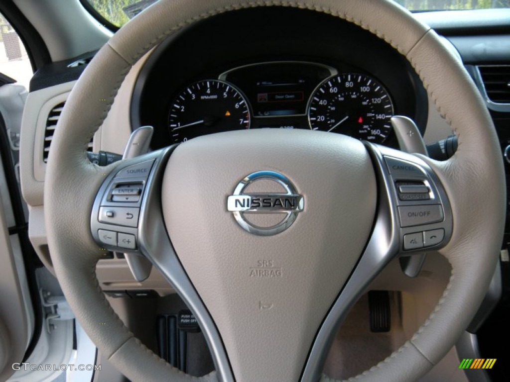 2014 Nissan Altima 3.5 SL Steering Wheel Photos