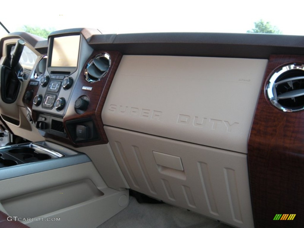 2014 F250 Super Duty King Ranch Crew Cab 4x4 - Oxford White / King Ranch Chaparral Leather/Adobe Trim photo #27