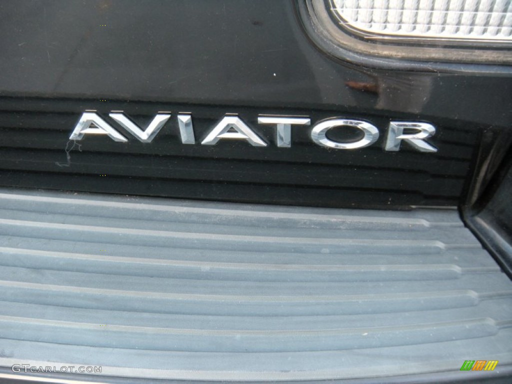 2005 Aviator Luxury - Black / Camel photo #20