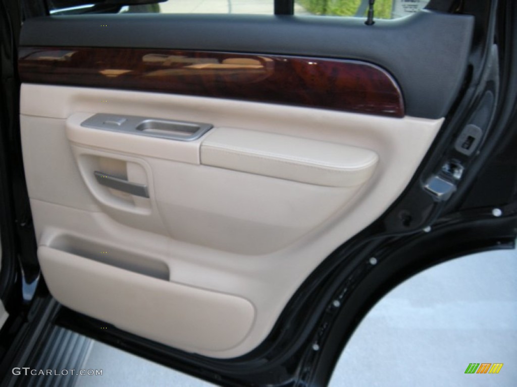 2005 Aviator Luxury - Black / Camel photo #30