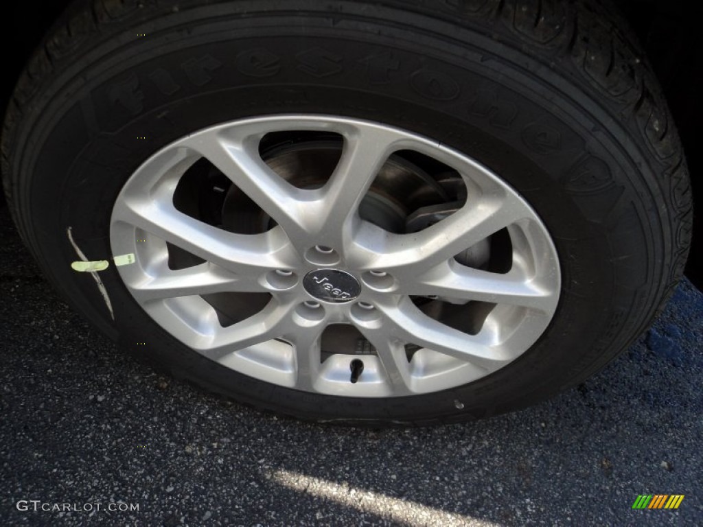 2015 Jeep Cherokee Latitude 4x4 Wheel Photo #96300726