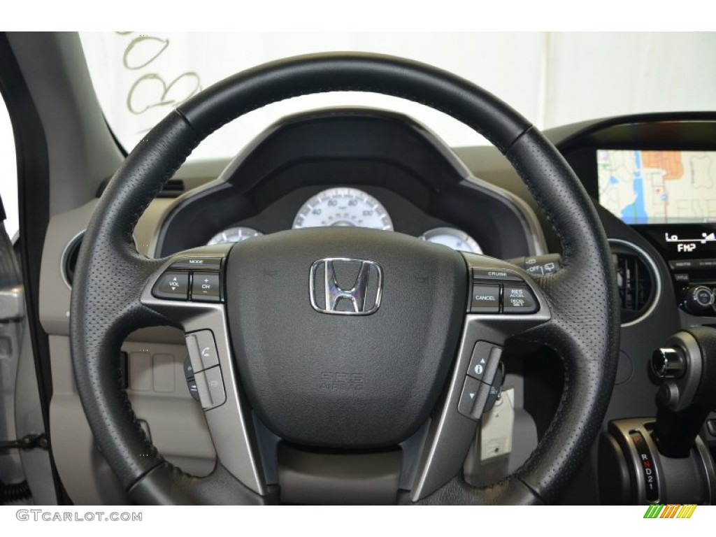 2015 Pilot Touring - Alabaster Silver Metallic / Gray photo #19