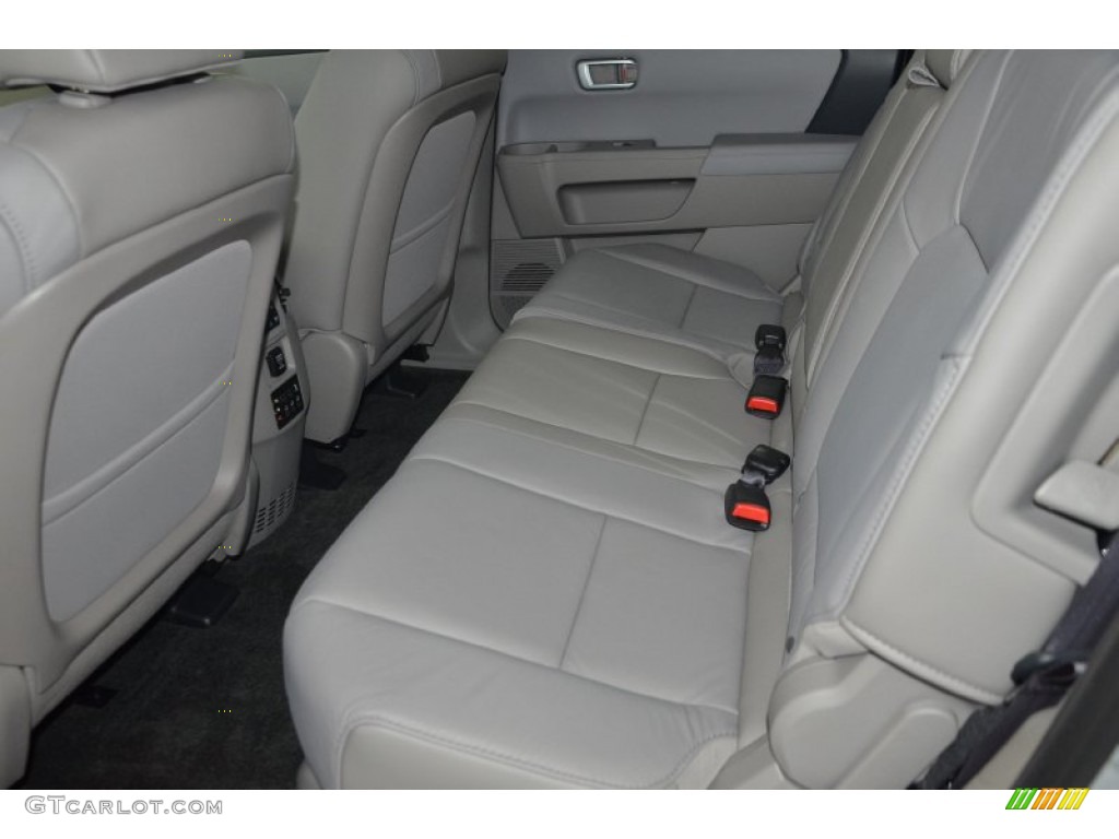 2015 Pilot Touring - Alabaster Silver Metallic / Gray photo #24