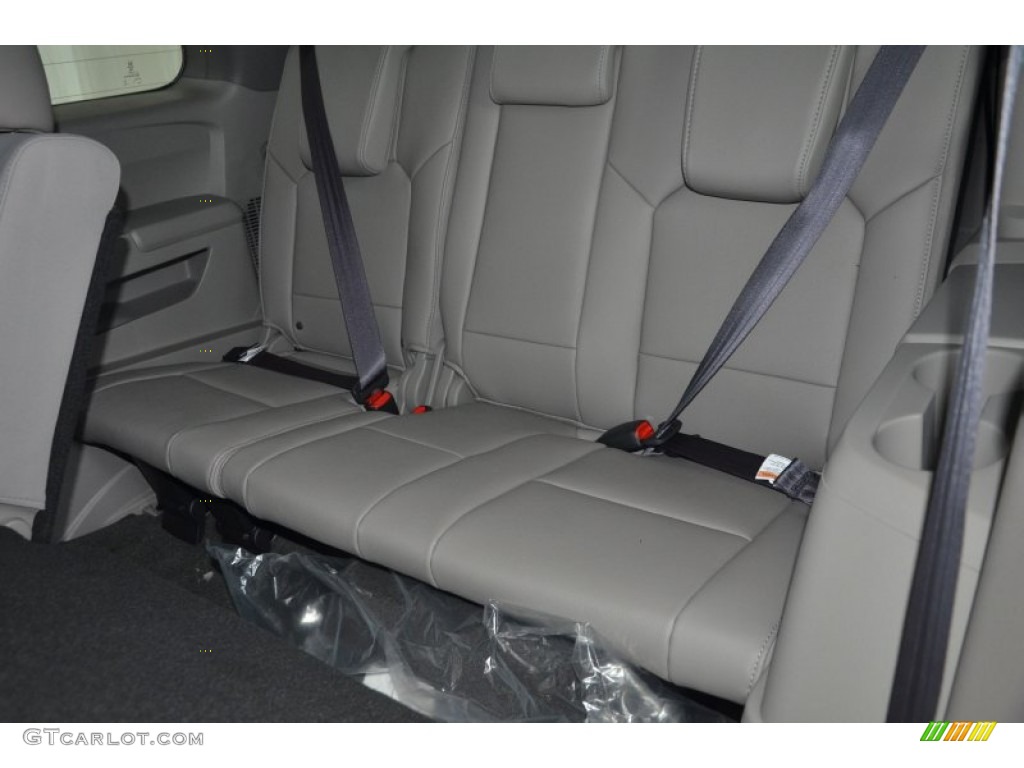 2015 Pilot Touring - Alabaster Silver Metallic / Gray photo #27