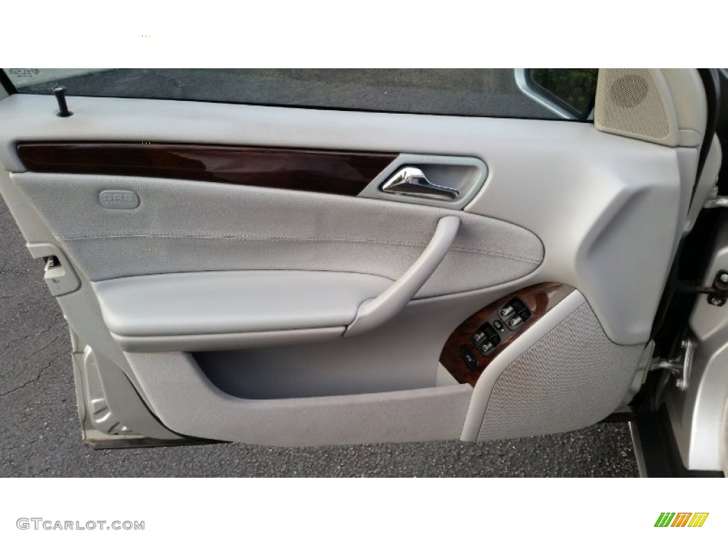 2002 Mercedes-Benz C 240 Sedan Ash Door Panel Photo #96315426