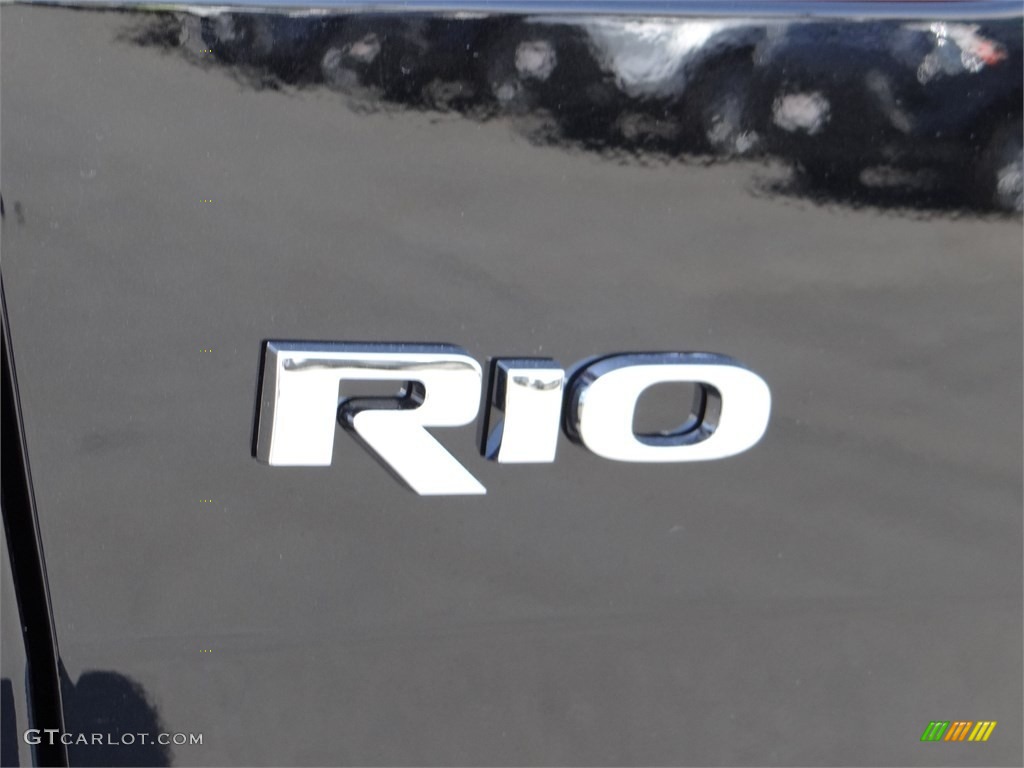 2015 Kia Rio LX Marks and Logos Photos