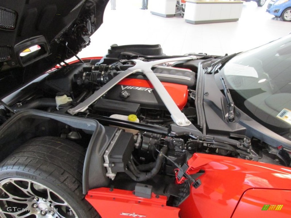 2013 Dodge SRT Viper Coupe 8.4 Liter OHV 20-Valve VVT V10 Engine Photo #96321315