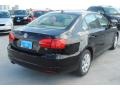 Black - Jetta SE Sedan Photo No. 2