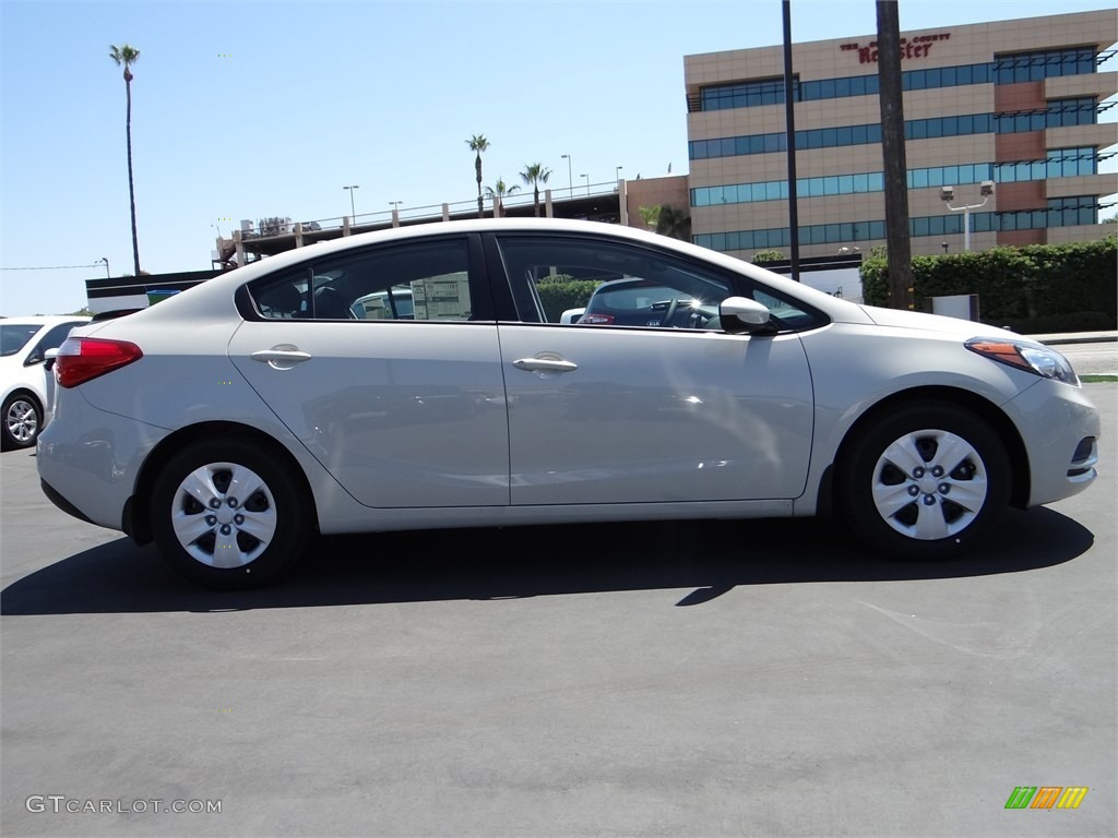 2015 Forte LX - Desert Sand / Gray Two Tone photo #2