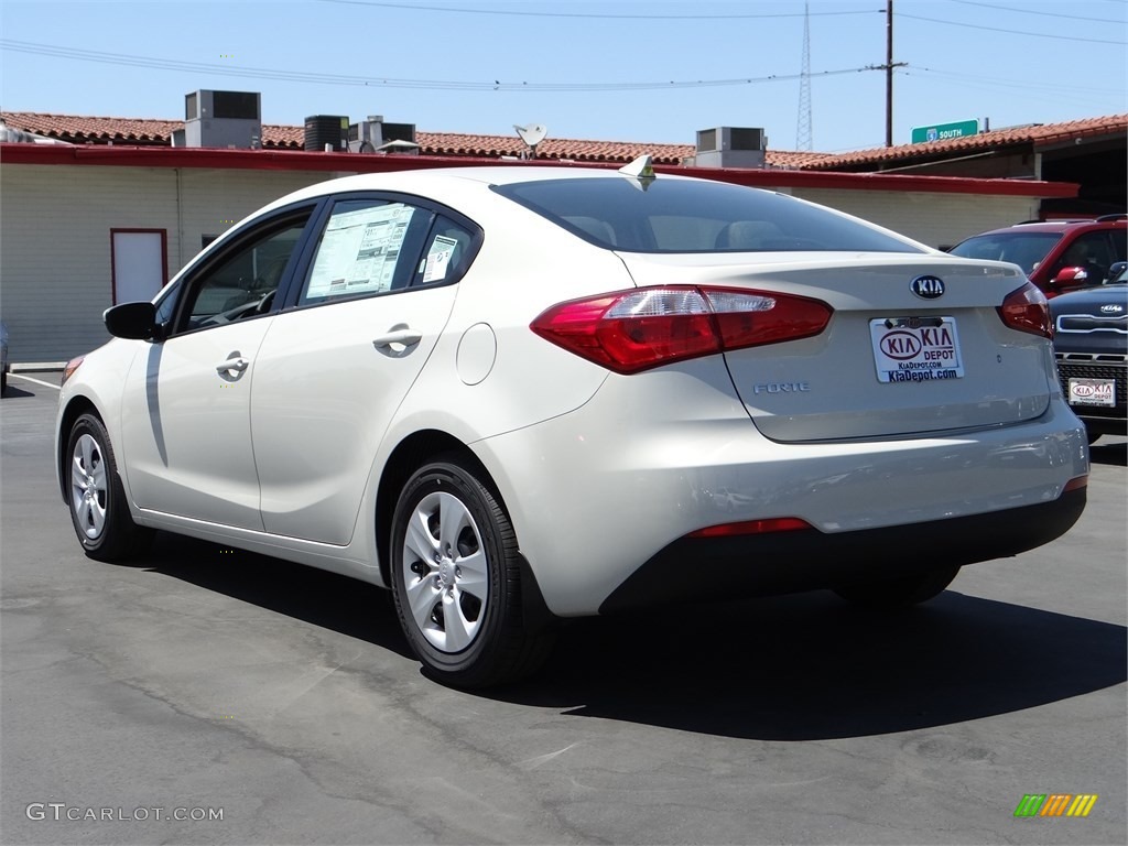 2015 Forte LX - Desert Sand / Gray Two Tone photo #4