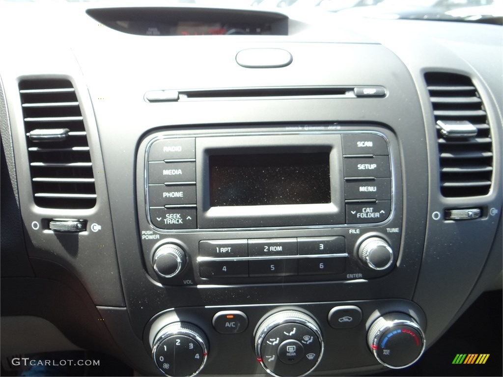 2015 Forte LX - Bright Silver / Gray Two Tone photo #12