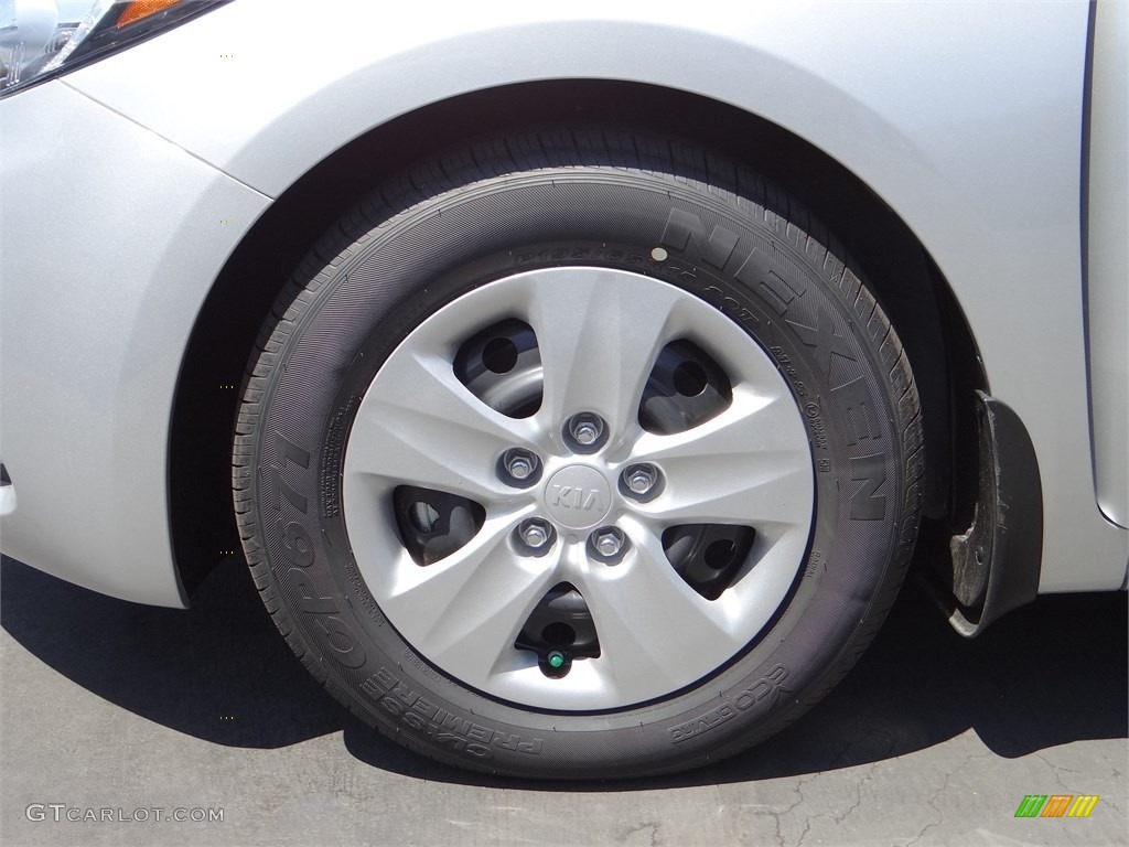 2015 Forte LX - Bright Silver / Gray Two Tone photo #14