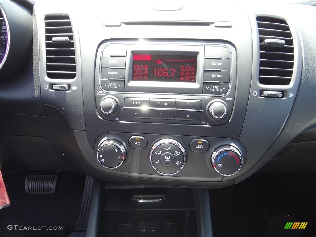 2015 Forte LX - Desert Sand / Black photo #12