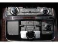 2015 Audi A8 L 4.0T quattro Controls