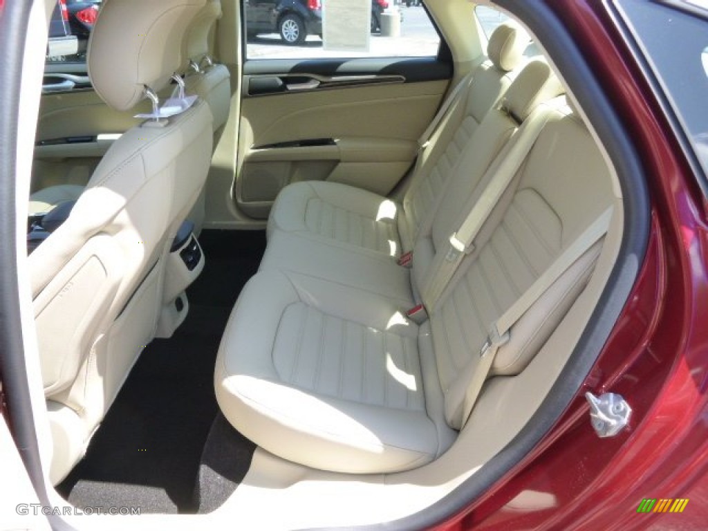 2015 Ford Fusion SE Rear Seat Photo #96338522