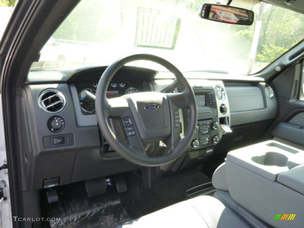 2014 F150 XLT SuperCab 4x4 - Oxford White / Steel Grey photo #13