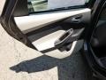 Sterling Gray - Focus SE Sedan Photo No. 13