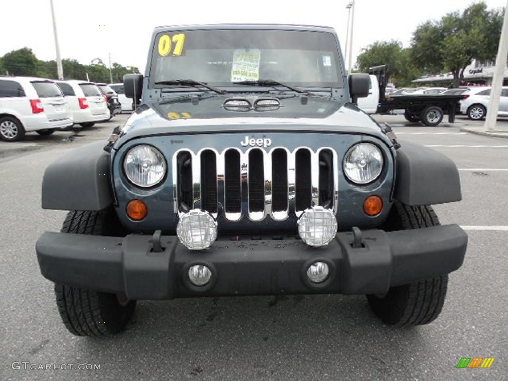 2007 Wrangler X 4x4 - Steel Blue Metallic / Dark Khaki/Medium Khaki photo #14