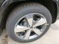 2015 Jeep Grand Cherokee Overland 4x4 Wheel and Tire Photo
