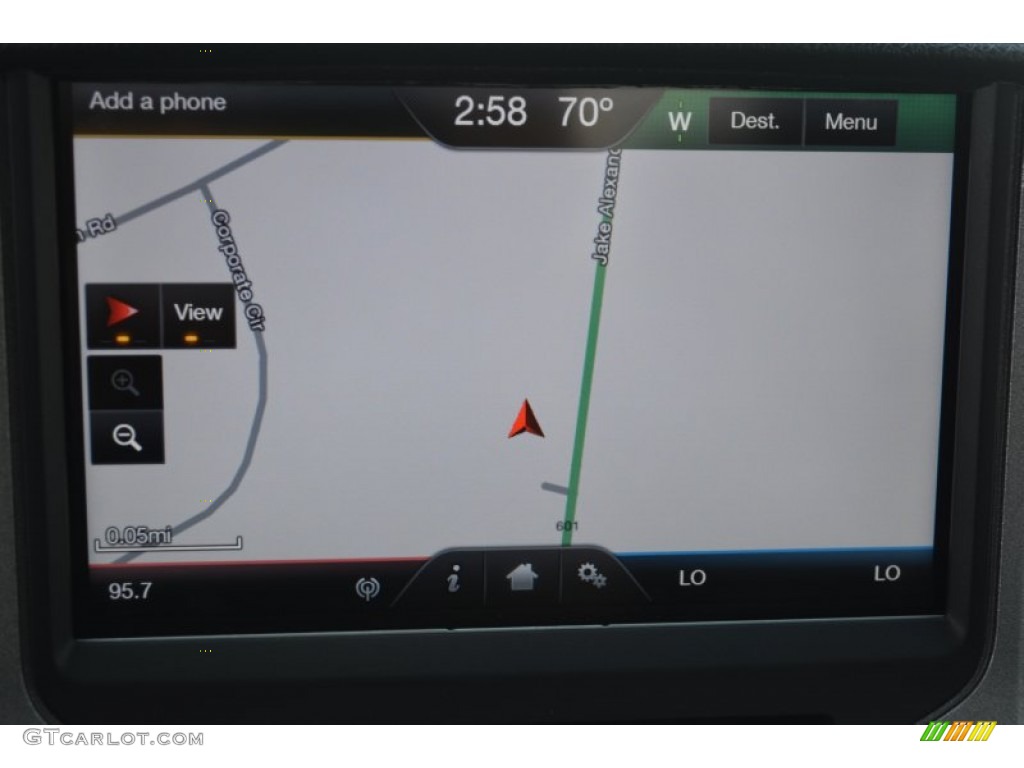 2015 Ford F350 Super Duty Platinum Crew Cab 4x4 DRW Navigation Photos