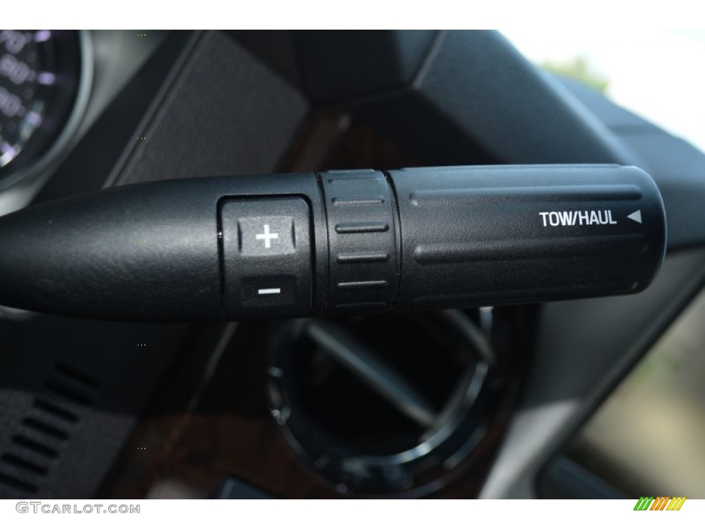 2015 Ford F350 Super Duty Platinum Crew Cab 4x4 DRW Transmission Photos