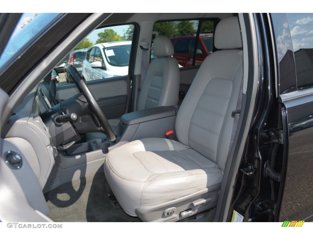 Graphite Interior 2005 Ford Explorer Xlt Photo 96351038