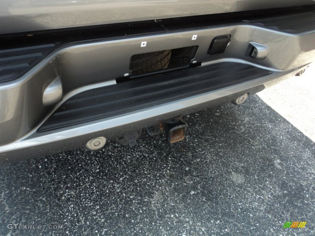 2012 Avalanche LS 4x4 - Graystone Metallic / Ebony photo #27