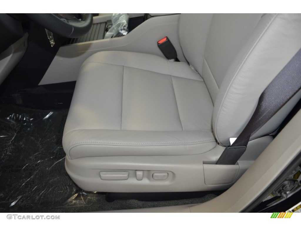 2015 Pilot EX-L - Crystal Black Pearl / Gray photo #12