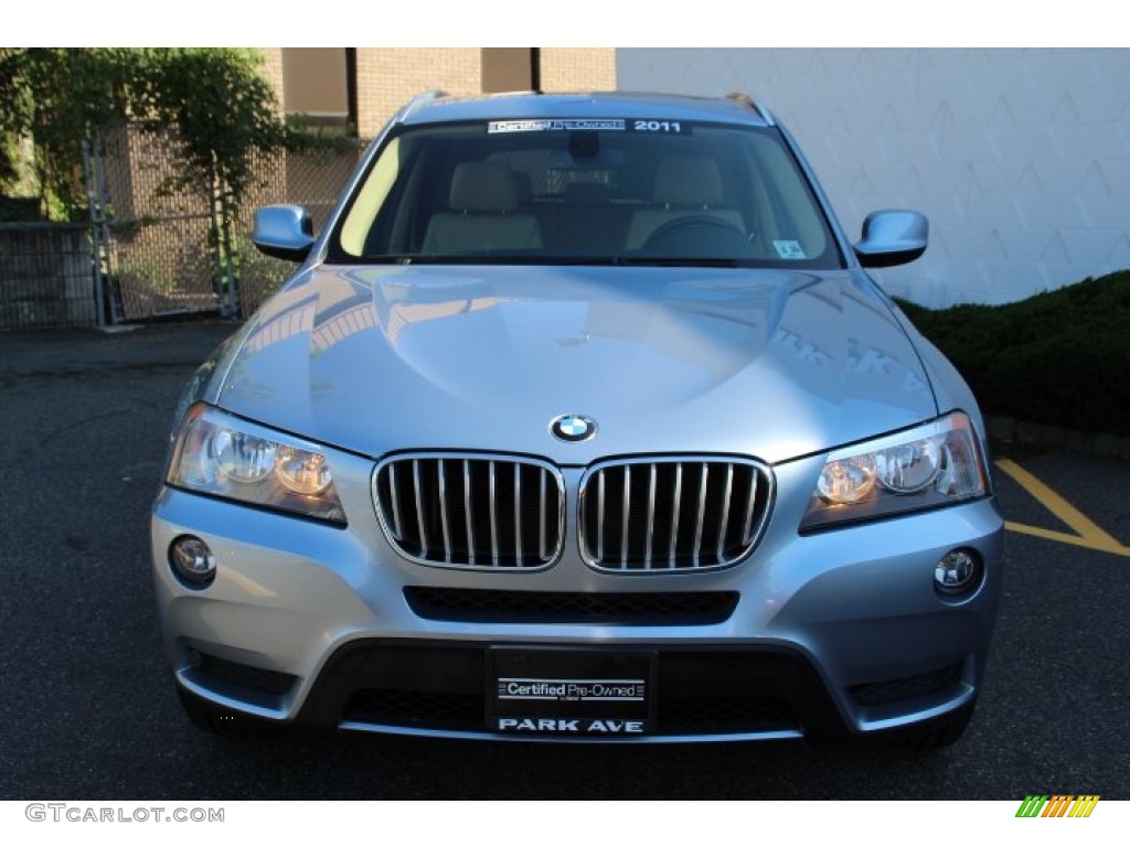 2011 X3 xDrive 28i - Blue Water Metallic / Sand Beige Nevada Leather photo #7