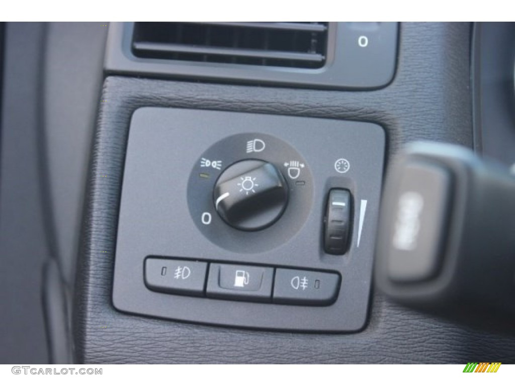 2011 C70 T5 - Black / Soverign Hide Calcite Leather/Off Black photo #25