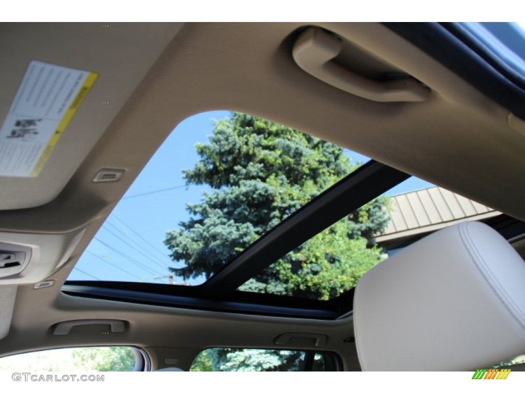 2011 X3 xDrive 28i - Blue Water Metallic / Sand Beige Nevada Leather photo #12
