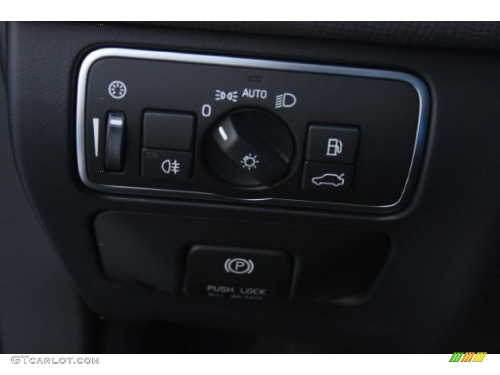 2015 Volvo XC60 T6 AWD R-Design Controls Photo #96364020