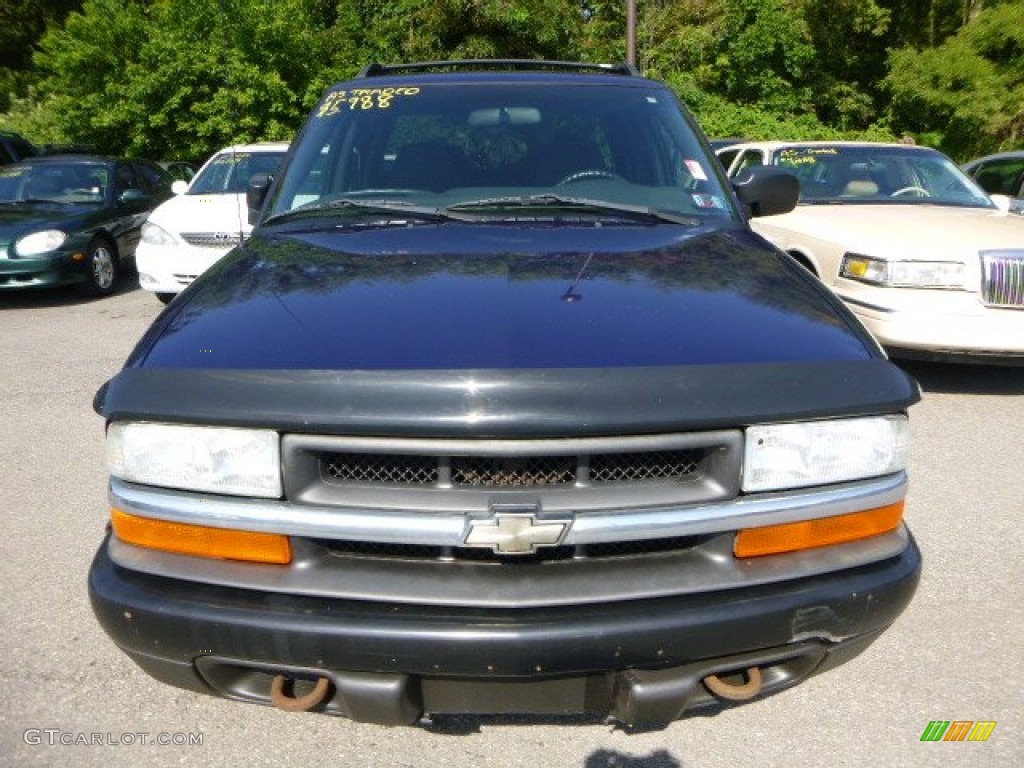2004 S10 LS Crew Cab 4x4 - Indigo Blue Metallic / Graphite photo #6