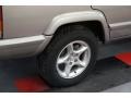 Silverstone Metallic - Cherokee Sport 4x4 Photo No. 54