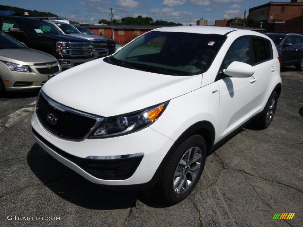 Clear White 2015 Kia Sportage LX AWD Exterior Photo #96365889